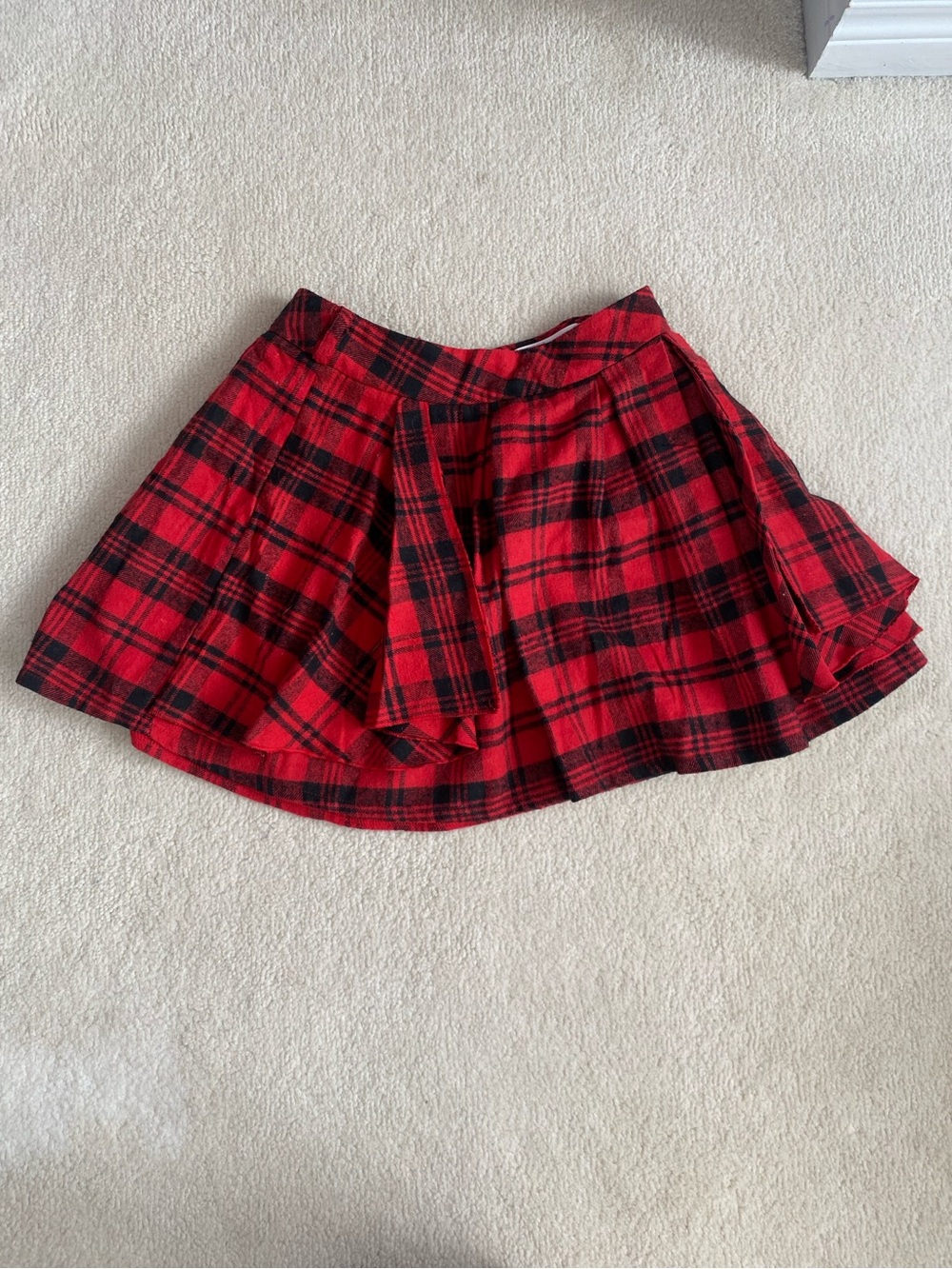 Red Plaid Pleated Mini Skirt